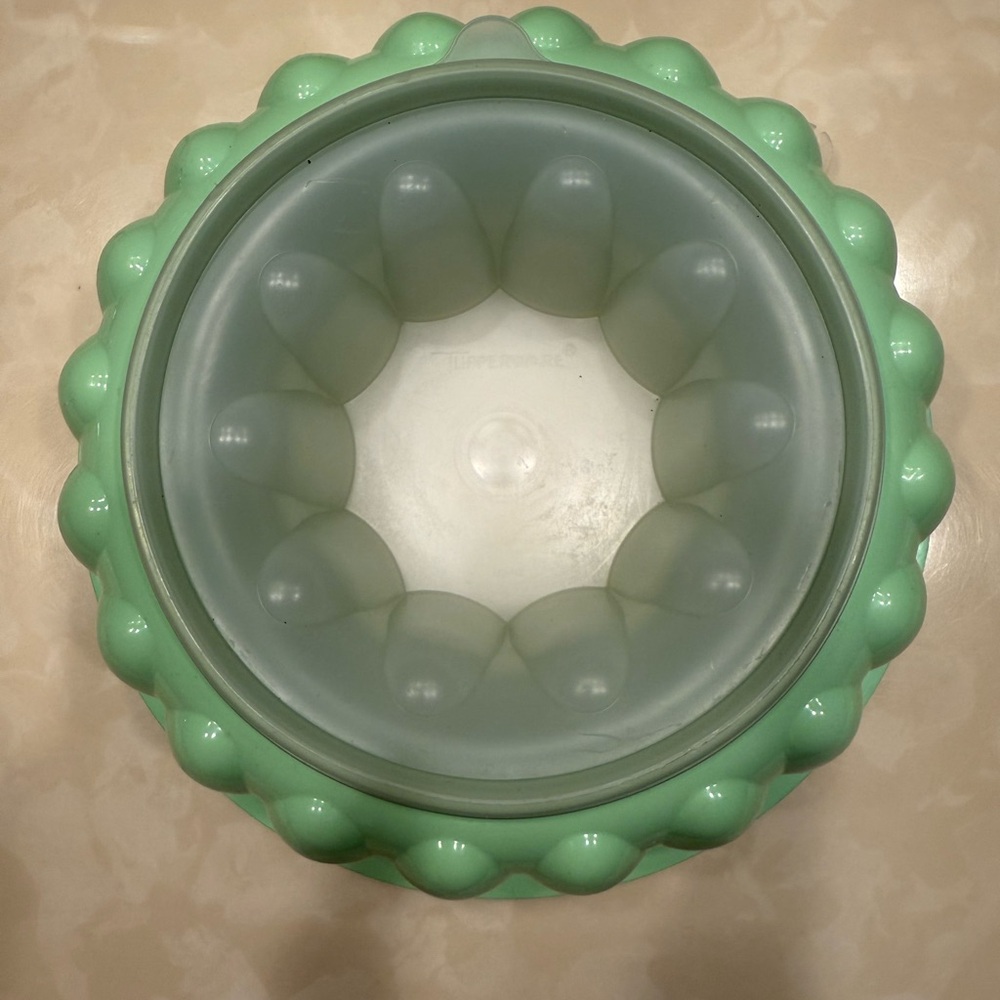 Vintage Tupperware Jello Mold - Mint Green